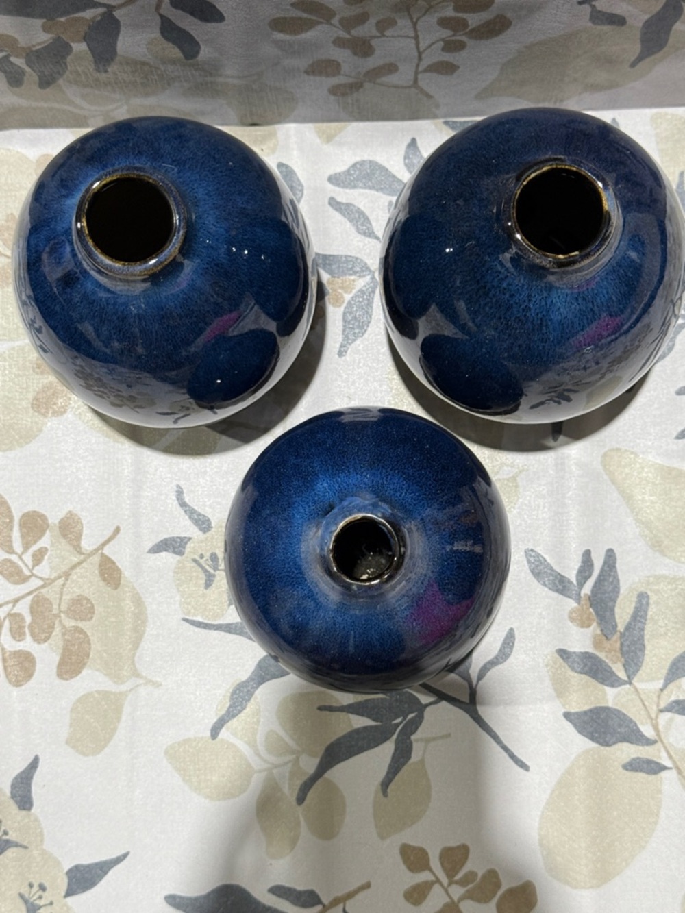 Handcrafted Deep Blue Ceramic Bud Vase (Set of 3) - Picture 4 of 6